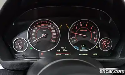 BMW 3-Series 2018 2.0 Автомат в Москве № 158954, миниатюра 10