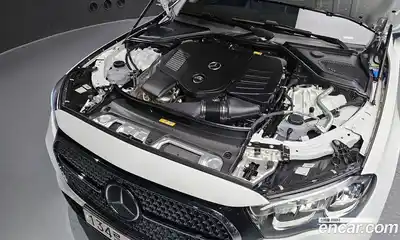 Mercedes-Benz E-Class 2025 2.0 Автомат в Москве № 160260, миниатюра 6