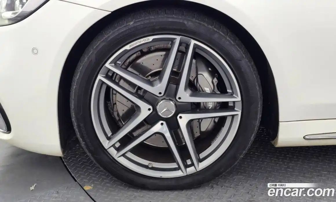 Mercedes-Benz S-Class 2018 4.0 Автомат в Москве № 161884, фото 8