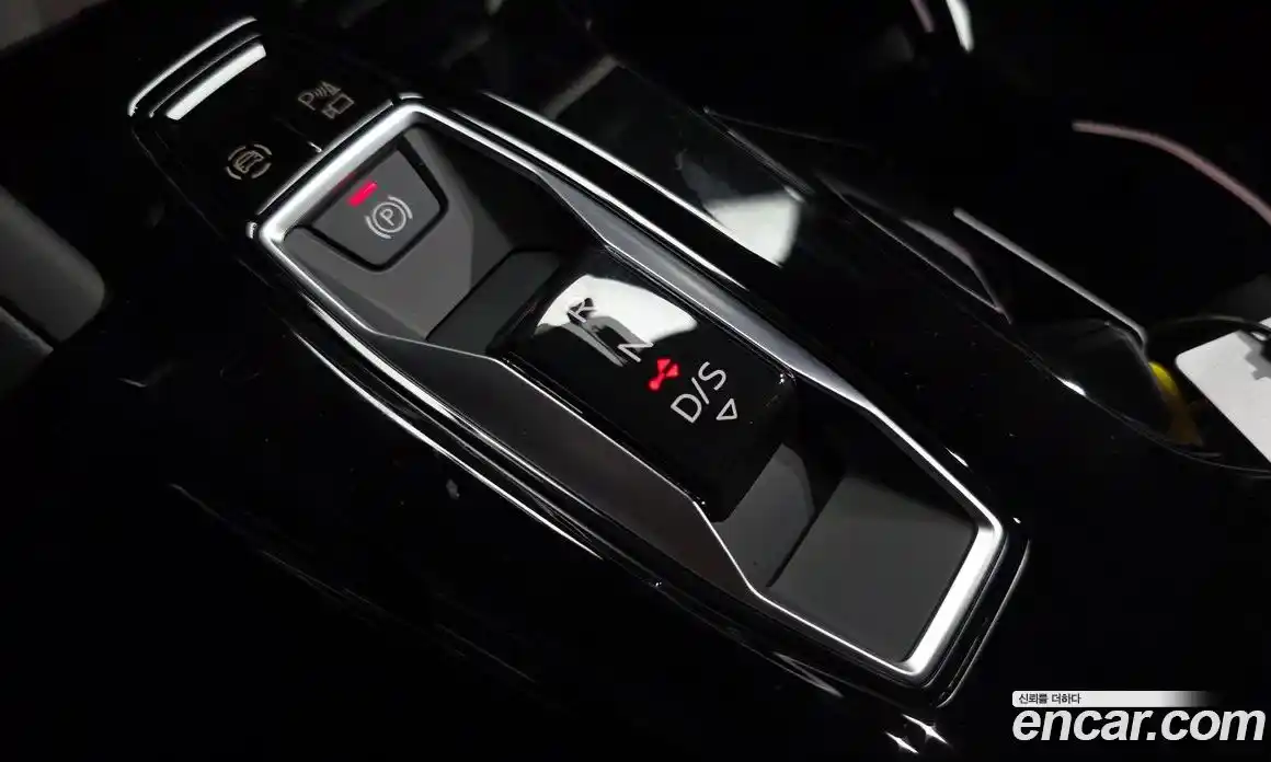 Audi Q5 2025 2.0 Автомат в Москве № 162241, фото 1