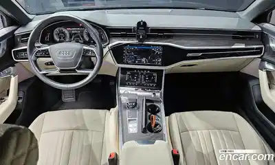 Audi A6 2023 2.0 Автомат в Москве № 162465, миниатюра 3