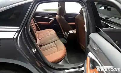 Audi A6 2021 2.0 Автомат в Москве № 162996, миниатюра 12