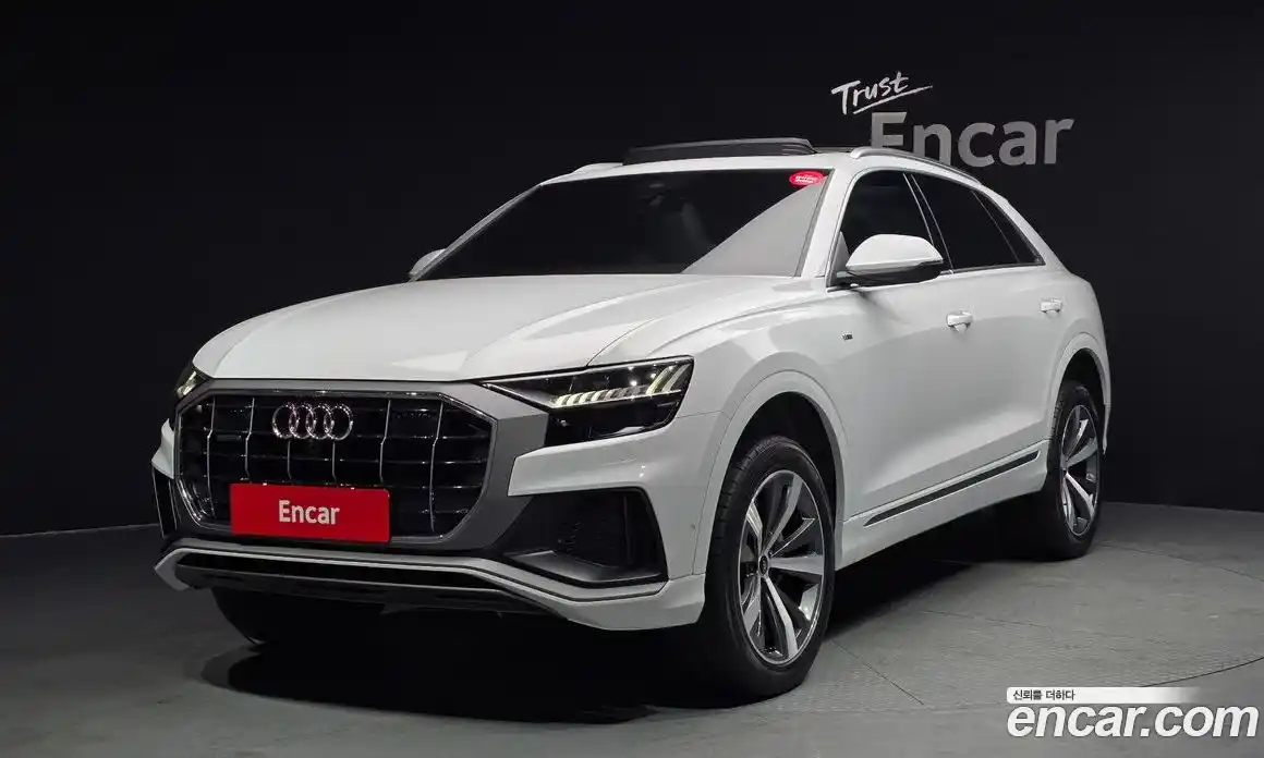 Audi Q8 2022 3.0 Автомат в Москве № 163246, фото 12