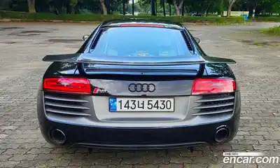 Audi R8 2015 5.2 Робот в Москве № 164087, миниатюра 4