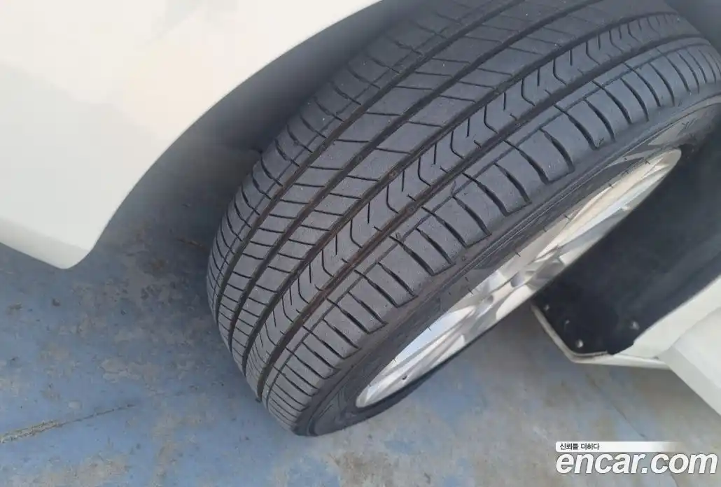 Volvo V40 2015 1.6 Автомат в Москве № 164846, фото 19