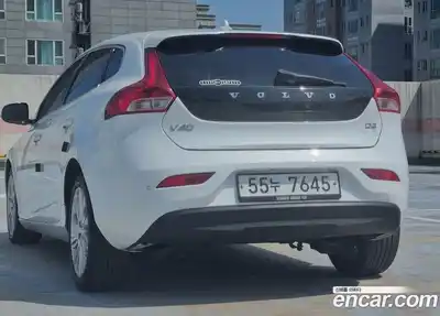 Volvo V40 2015 1.6 Автомат в Москве № 164846, миниатюра 2