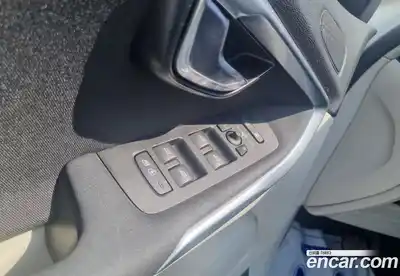 Volvo V40 2015 1.6 Автомат в Москве № 164846, миниатюра 6