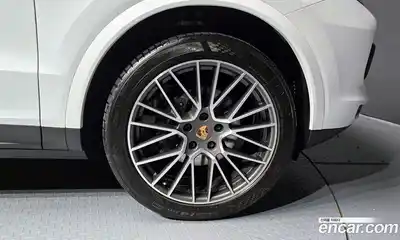 Porsche Cayenne 2020 3.0 Автомат в Москве № 165338, миниатюра 5