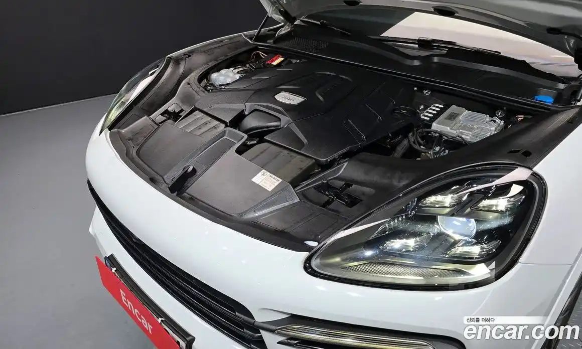 Porsche Cayenne 2020 3.0 Автомат в Москве № 165338, фото 6