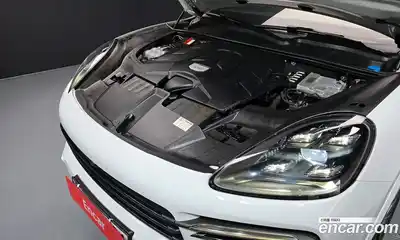 Porsche Cayenne 2020 3.0 Автомат в Москве № 165338, миниатюра 6