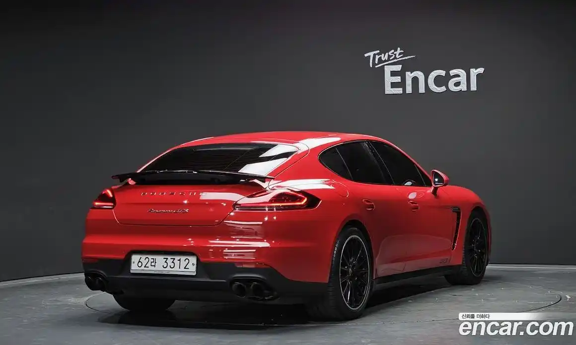 Porsche Panamera 2016 4.8 Автомат в Москве № 165412, фото 9