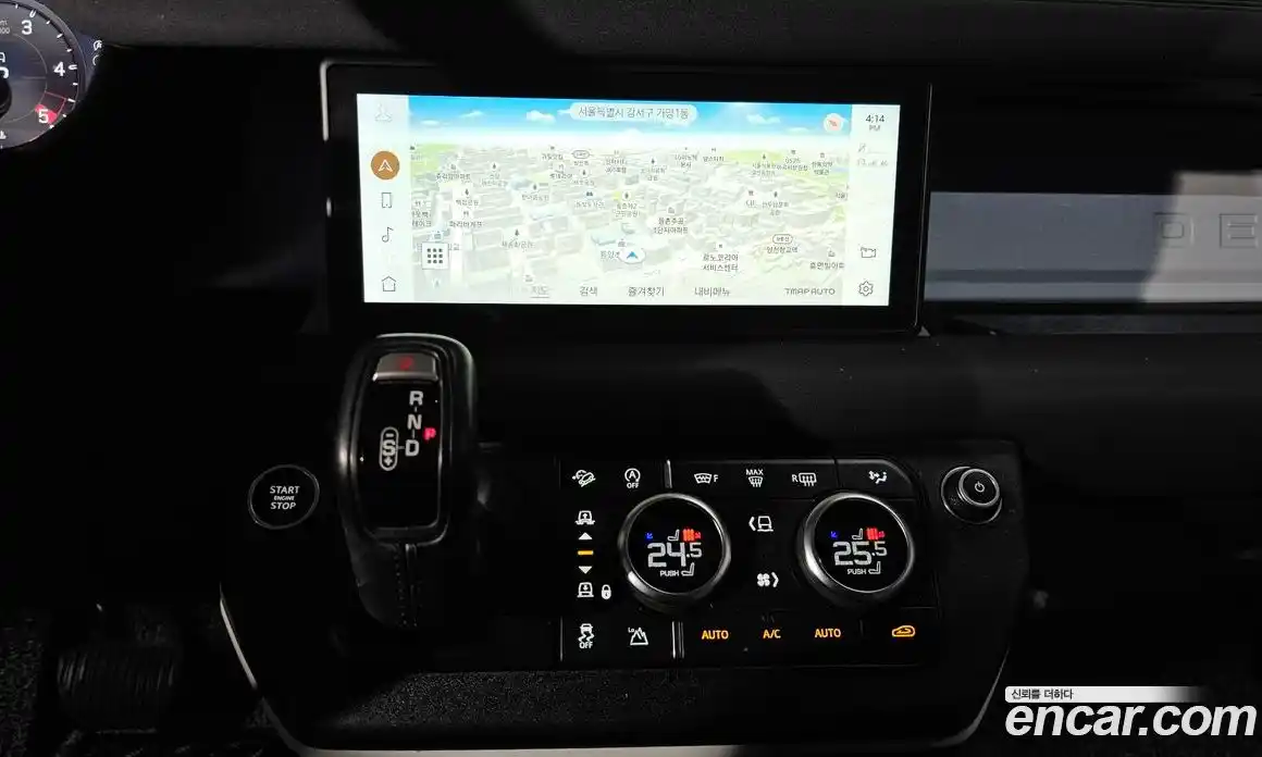 Land Rover Defender 2020 2.0 Автомат в Москве № 166126, фото 19