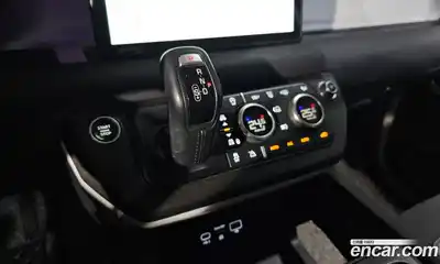 Land Rover Defender 2020 2.0 Автомат в Москве № 166126, миниатюра 3