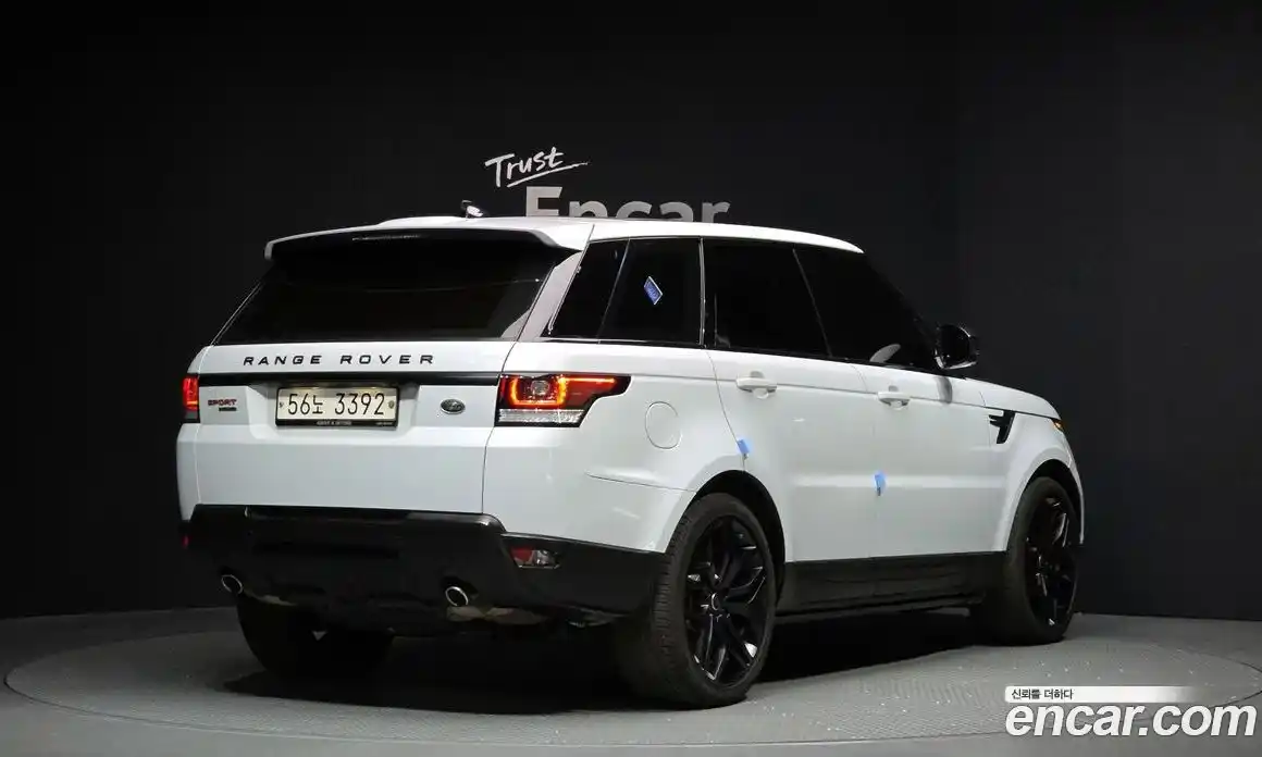 Land Rover Range-Rover Sport 2017 3.0 Автомат в Москве № 166404, фото 14