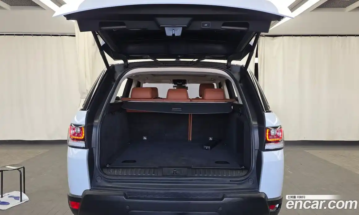 Land Rover Range-Rover Sport 2017 3.0 Автомат в Москве № 166404, фото 15