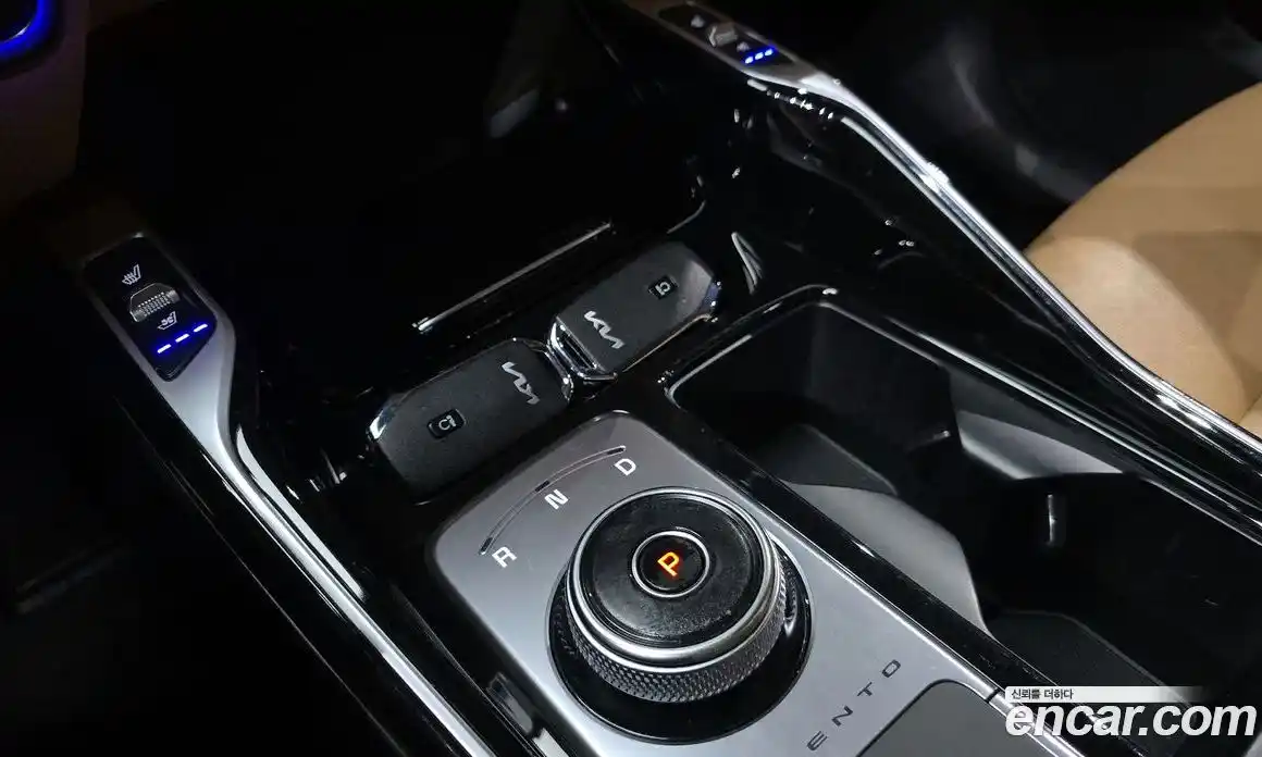 Kia Sorento 2022 1.6 Автомат в Москве № 16663, фото 9