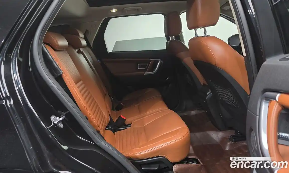 Land Rover Discovery Sport 2016 2.0 Автомат в Москве № 166668, фото 13