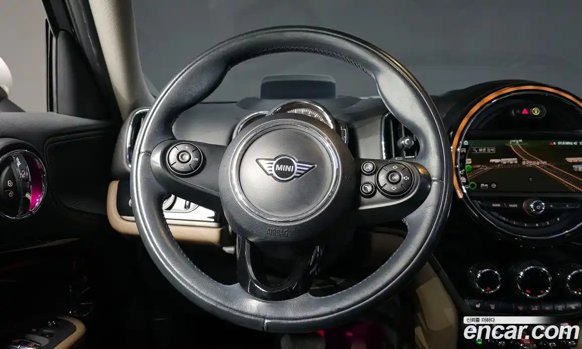 Mini Countryman 2019 1.5 Автомат в Москве № 167242, фото 12