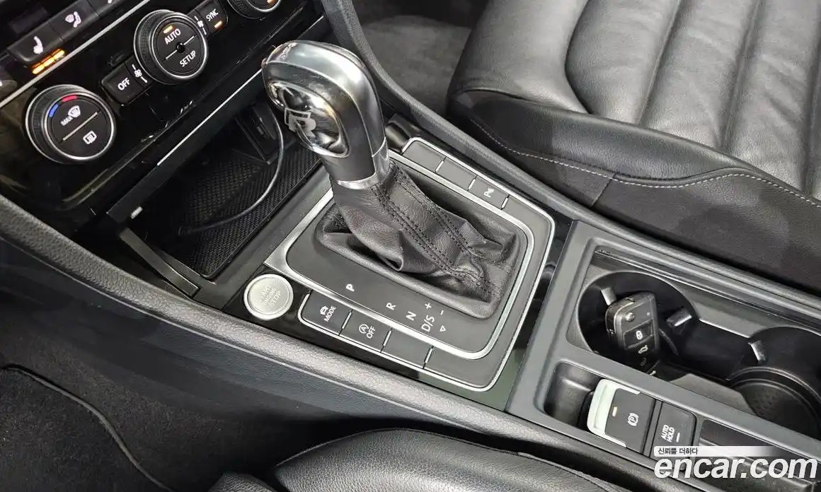 Volkswagen Golf 2014 2.0 Автомат в Москве № 168974, фото 9