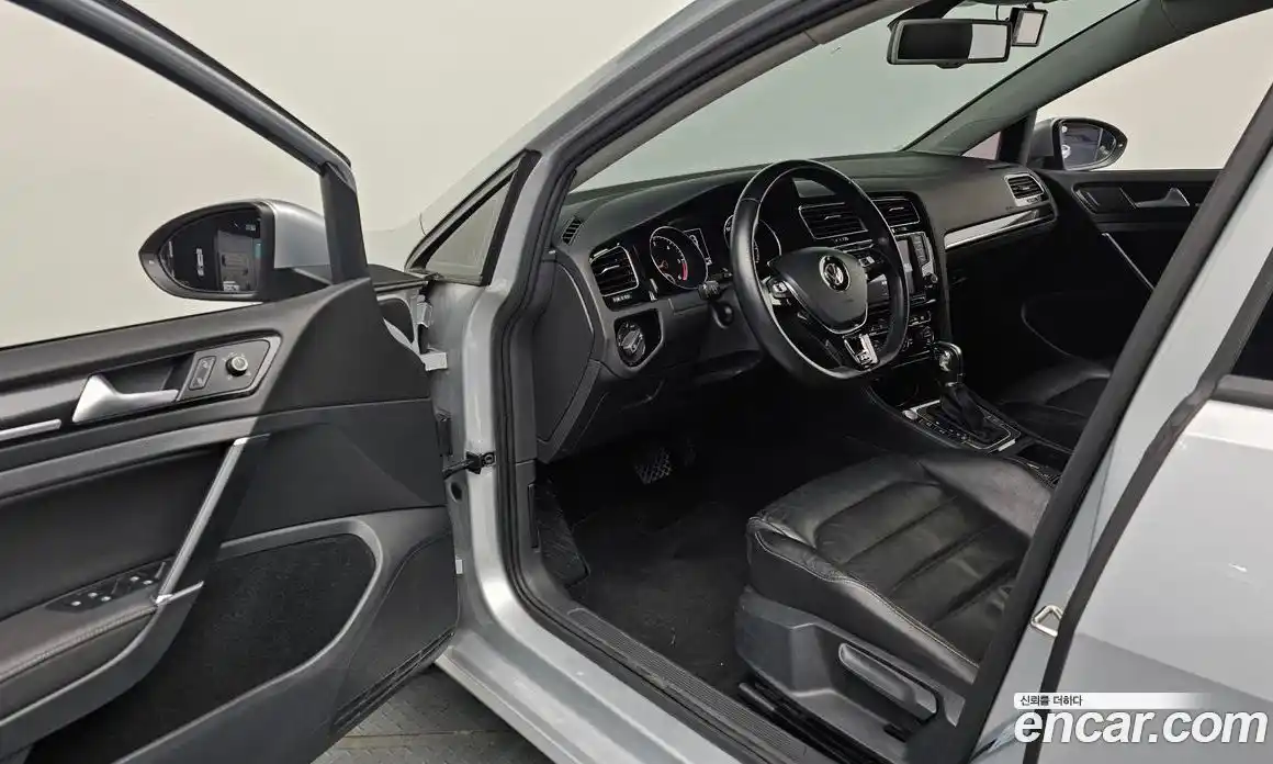 Volkswagen Golf 2014 2.0 Автомат в Москве № 168974, фото 10