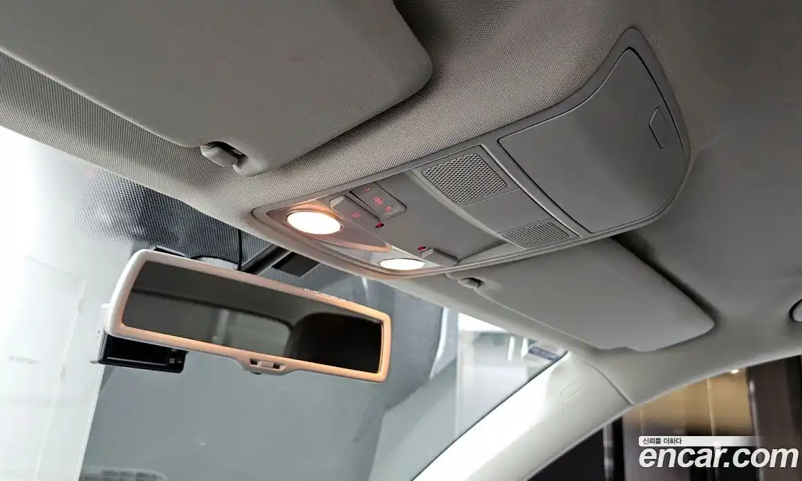 Volkswagen Tiguan 2014 2.0 Автомат в Москве № 169045, фото 9