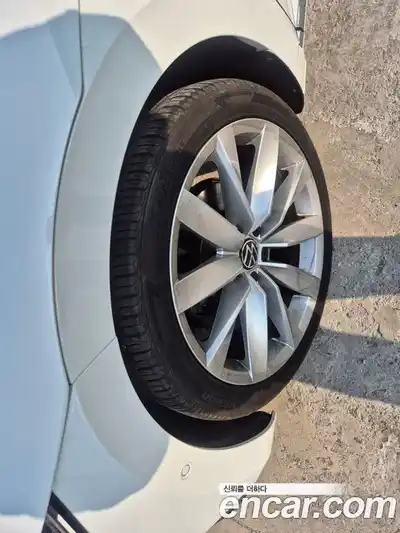 Volkswagen Arteon 2022 2.0 Автомат в Москве № 169268, миниатюра 6