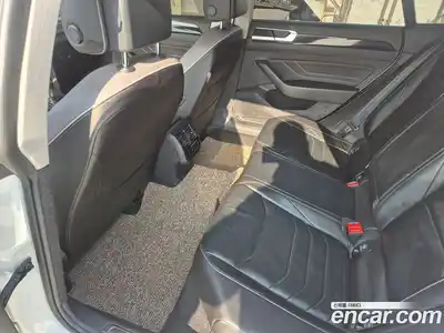 Volkswagen Arteon 2022 2.0 Автомат в Москве № 169268, миниатюра 7