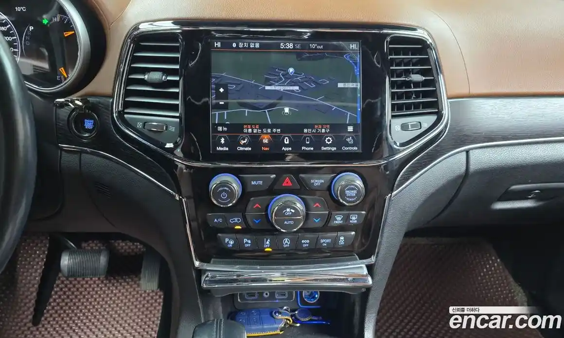 Jeep Cherokee 2020 3.6 Автомат в Москве № 169657, фото 15