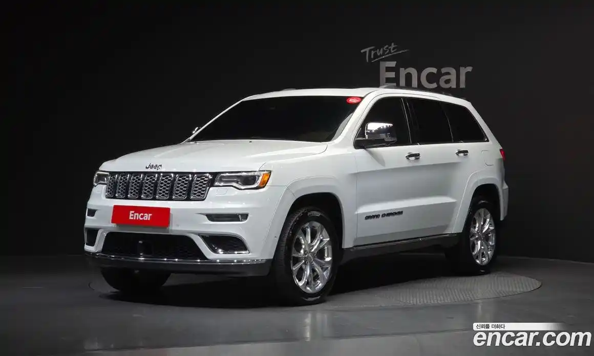 Jeep Cherokee 2020 3.6 Автомат в Москве № 169657, фото 20