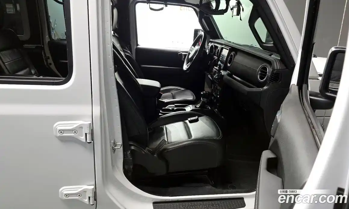 Jeep Wrangler 2021 2.0 Автомат в Москве № 169696, фото 11