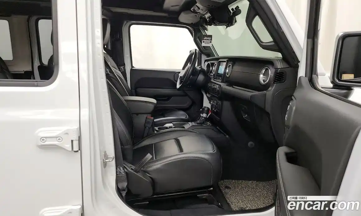 Jeep Wrangler 2021 2.0 Автомат в Москве № 169731, фото 12