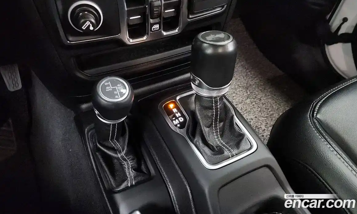 Jeep Wrangler 2021 2.0 Автомат в Москве № 169731, фото 8