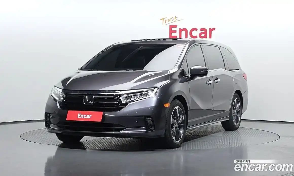 Honda Odyssey 2022 3.5 Автомат в Москве № 170406, фото 3