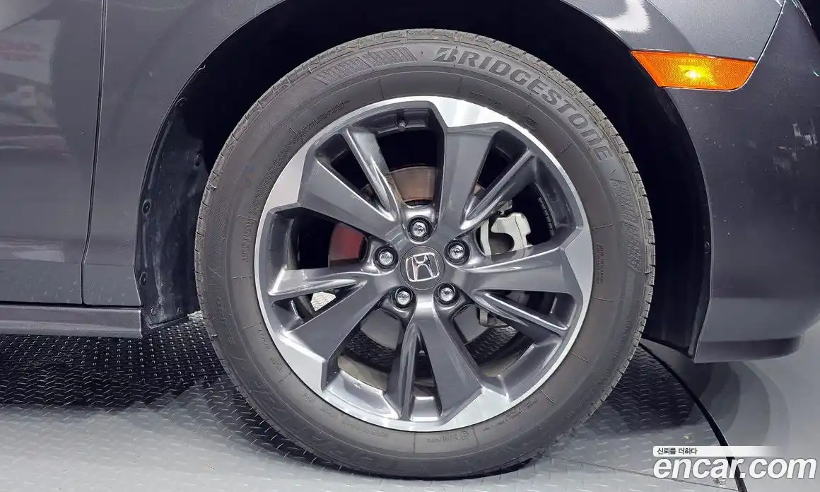 Honda Odyssey 2022 3.5 Автомат в Москве № 170406, фото 7