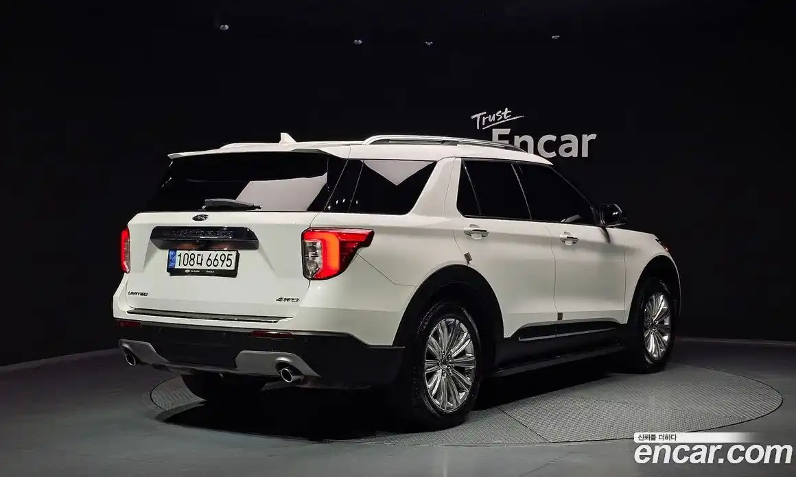 Ford Explorer 2021 2.3 Автомат в Москве № 170979, фото 16