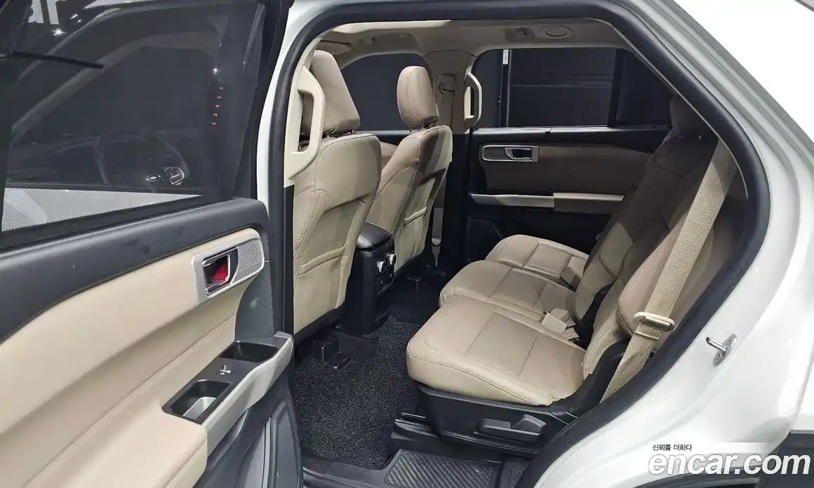 Ford Explorer 2021 2.3 Автомат в Москве № 170979, фото 18