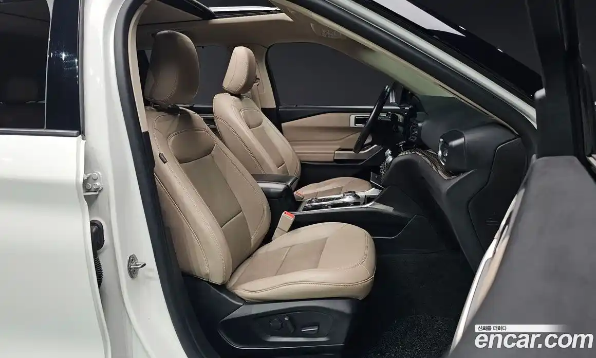 Ford Explorer 2021 2.3 Автомат в Москве № 170979, фото 19