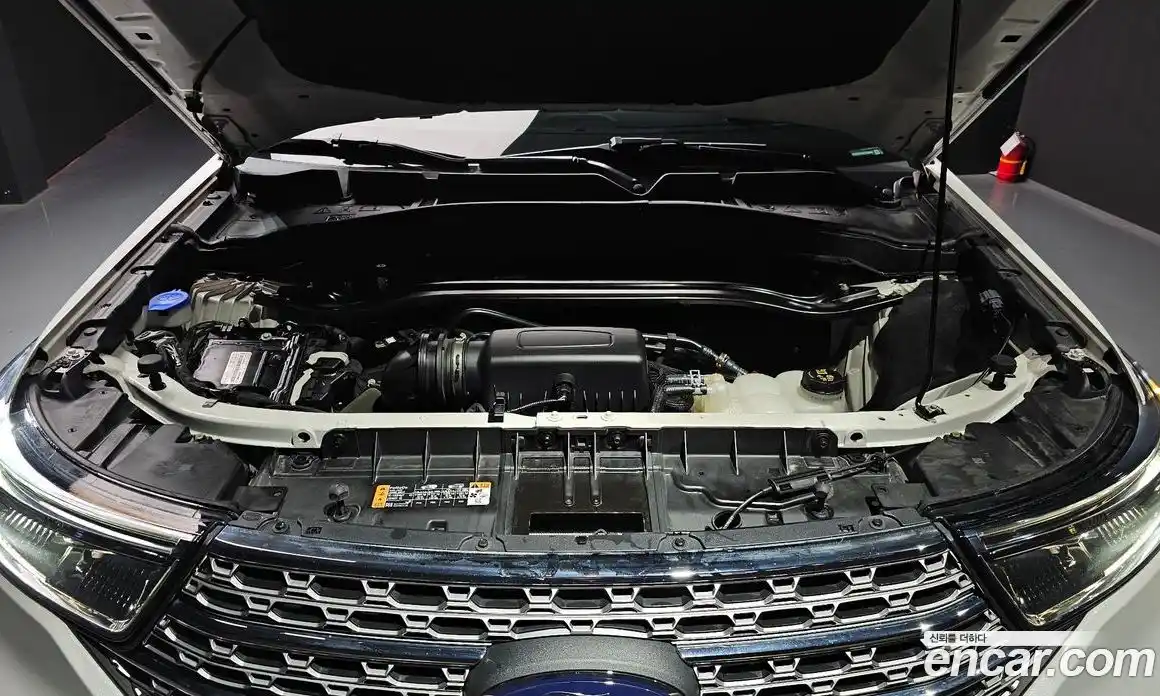 Ford Explorer 2021 2.3 Автомат в Москве № 170979, фото 3