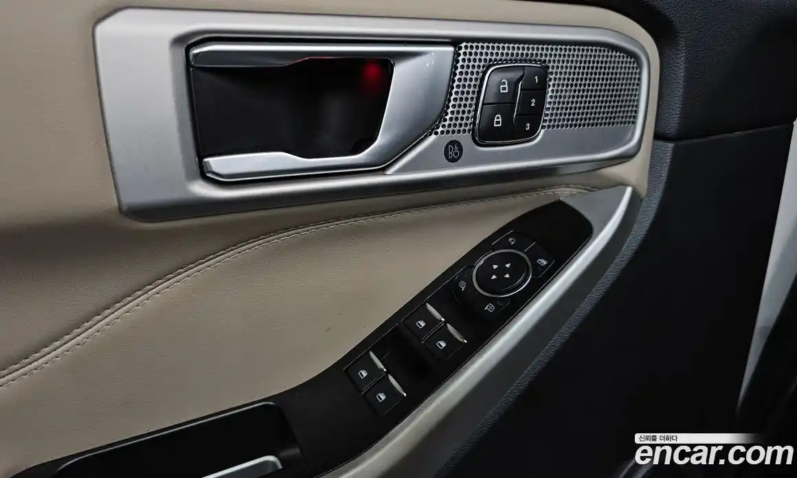 Ford Explorer 2021 2.3 Автомат в Москве № 170979, фото 8