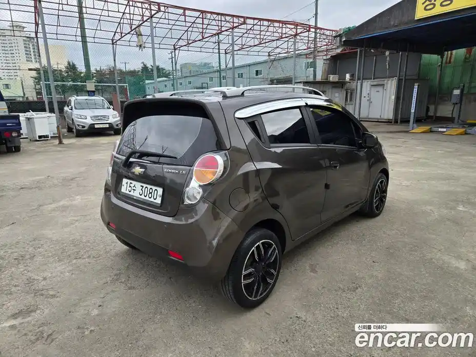 Chevrolet Spark 2012 1.0 Автомат в Москве № 175951, фото 5