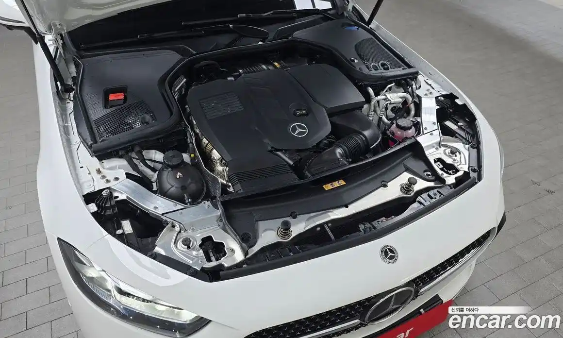 Mercedes-Benz CLS-Class 2023 2.0 Автомат в Москве № 177484, фото 9