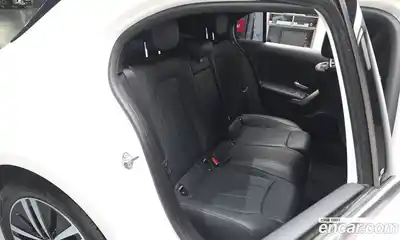 Mercedes-Benz A-Class 2022 2.0 Автомат в Москве № 177944, миниатюра 11