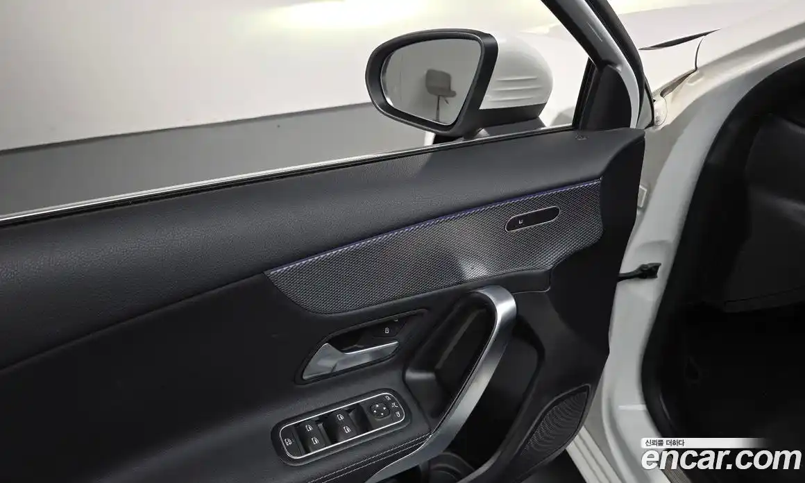 Mercedes-Benz A-Class 2022 2.0 Автомат в Москве № 177944, фото 5