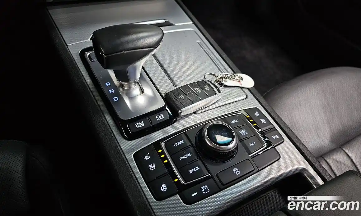 Genesis G80 2017 3.3 Автомат в Москве № 178084, фото 18