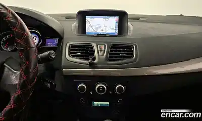 Renault SM3 2013 1.6 Автомат в Москве № 182850, миниатюра 2