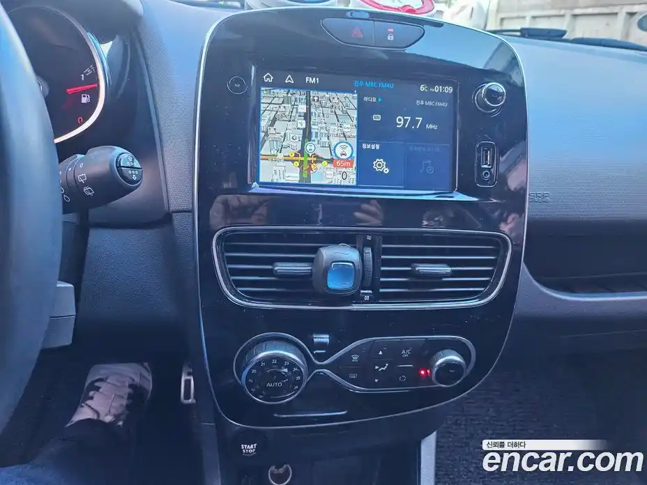 Renault Cilo 2018 1.5 Автомат в Москве № 185648, фото 19