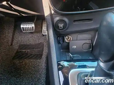 Renault Cilo 2018 1.5 Автомат в Москве № 185648, миниатюра 9