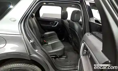 Land Rover Discovery Sport 2018 2.0 Автомат в Москве № 188084, миниатюра 12