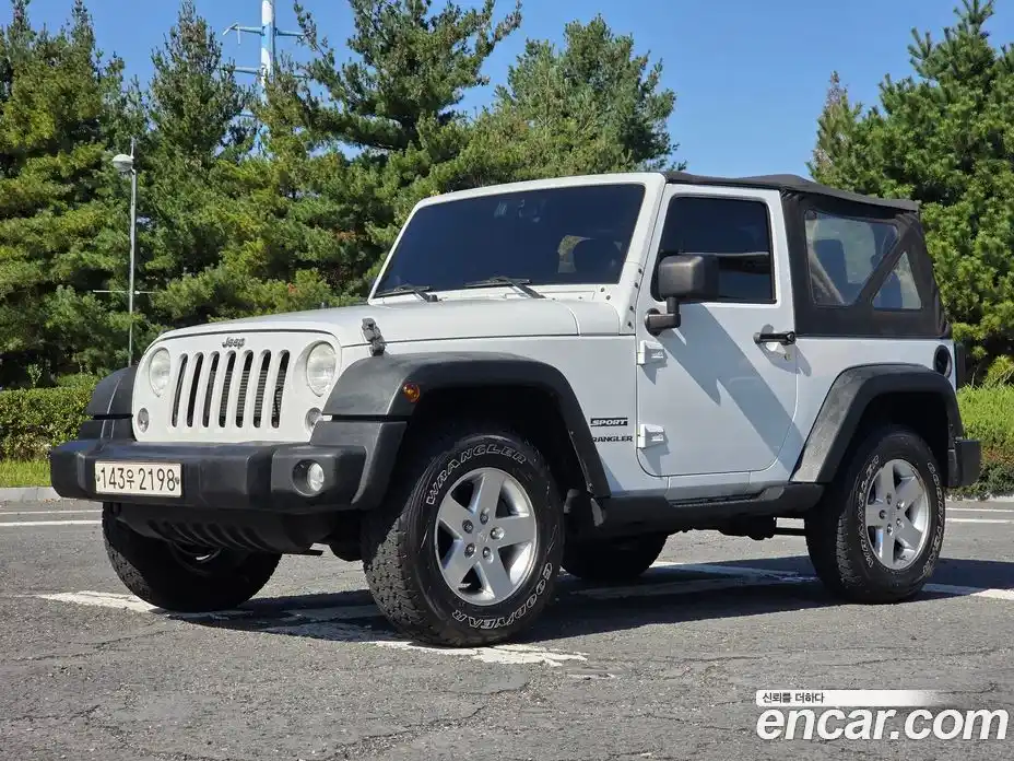Jeep Wrangler 2014 3.6 Автомат в Москве № 188375, фото 1
