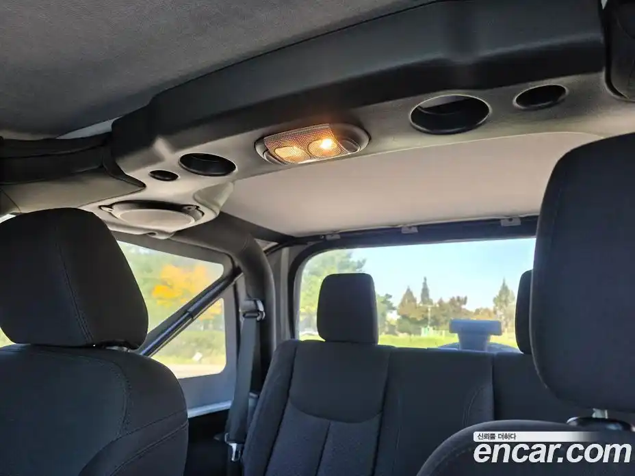 Jeep Wrangler 2014 3.6 Автомат в Москве № 188375, фото 12